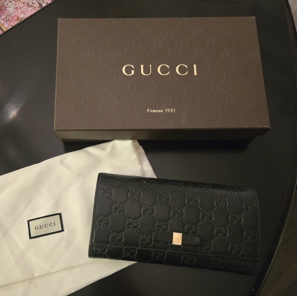 Gucci Black Guccissima Leather bow Flap Continental Wallet